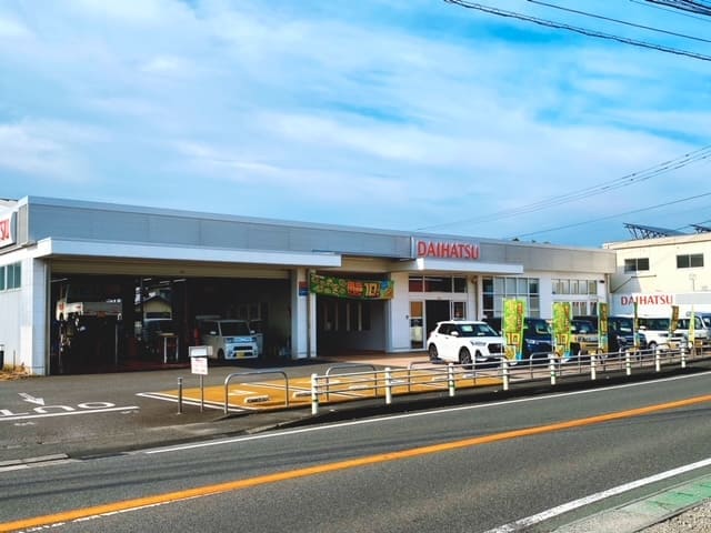 三重店　店舗外観